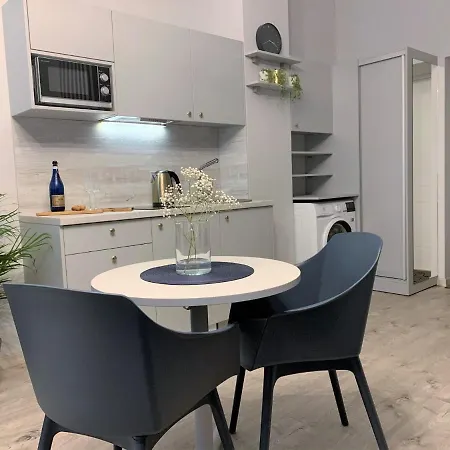 New Winwinstay Park Centre Apartament *